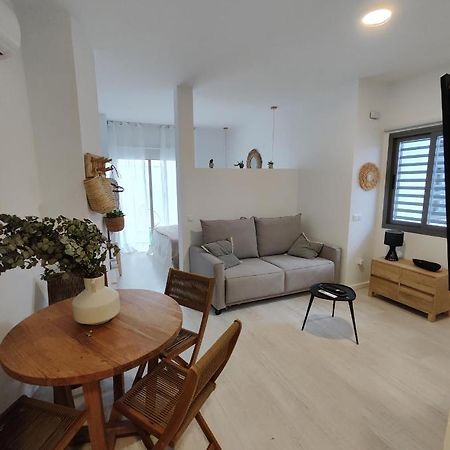 Apartamento Dos Aceras Malaga Zewnętrze zdjęcie