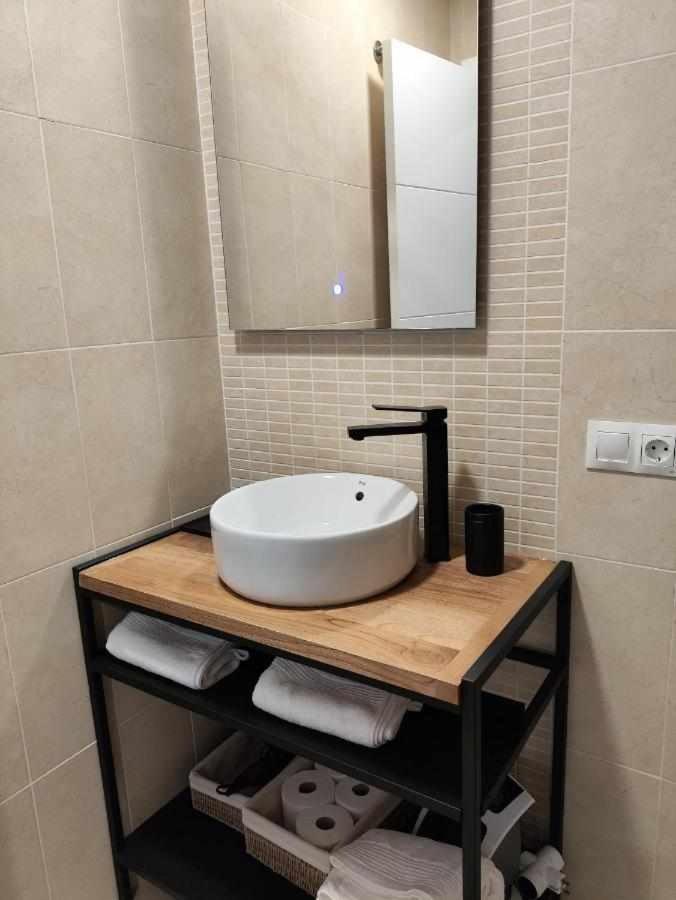 Apartamento Dos Aceras Malaga Zewnętrze zdjęcie